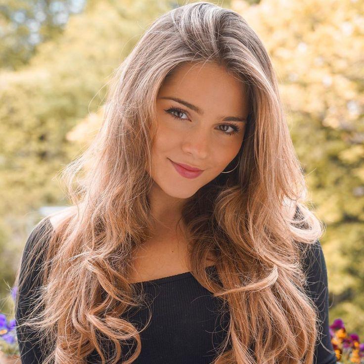Amelia Foster