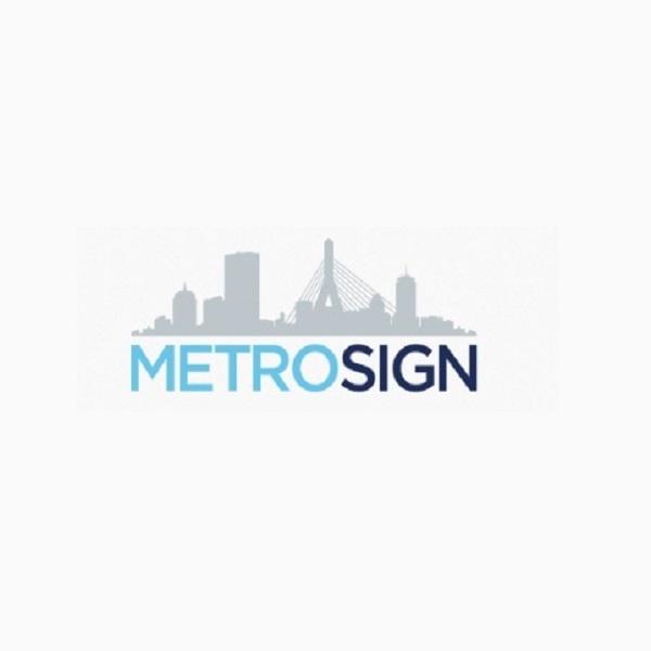 Metro Sign  And Awning